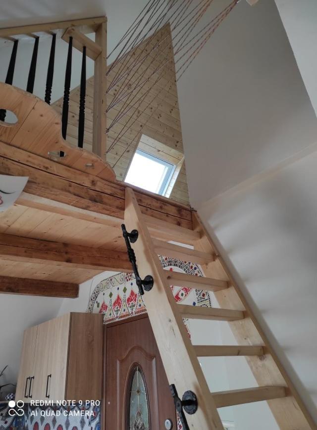 דצ'ין Art-House 4 Attic Apartment מראה חיצוני תמונה